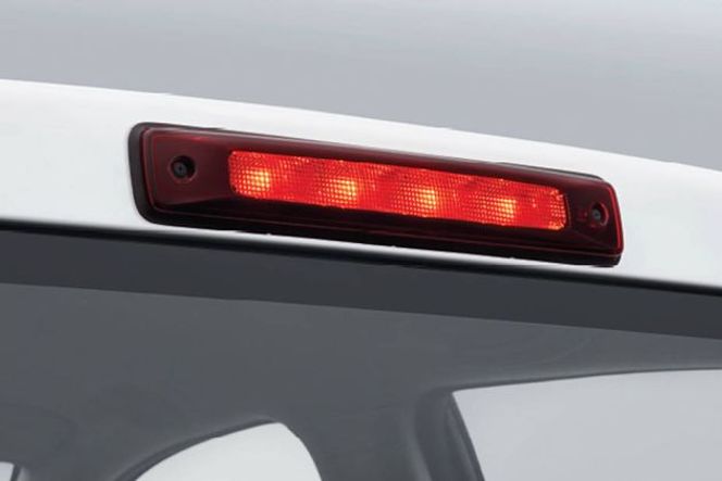 Isuzu S-CAB Center High Mounted Stop Lamp Isuzu S-CAB Center High Mounted Stop Lamp