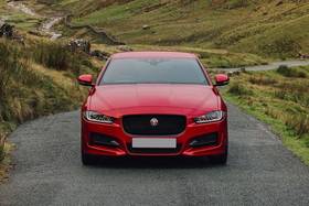 Jaguar XE 2015-2019