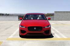 Jaguar XE Santorini Black
