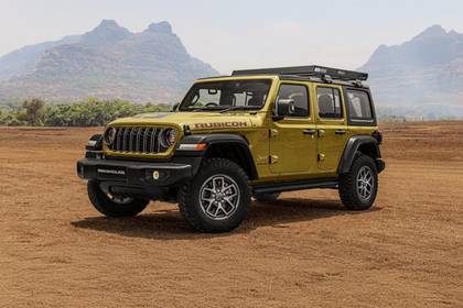Jeep Wrangler Front Left Side Image
