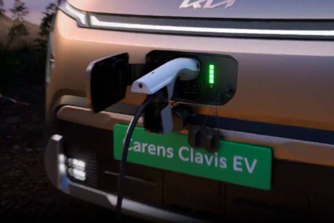 किया केरेंस क्लाविस ईवी charger image