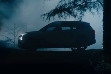 Kia Clavis Front Left Side Image