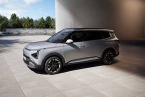 Kia Carens Clavis Exterior Image Image