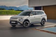Kia Carens Clavis car brochures