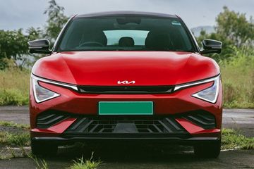 Kia EV6 Front View Image