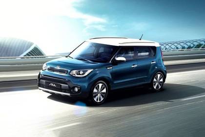 Kia Soul Front Left Side Image