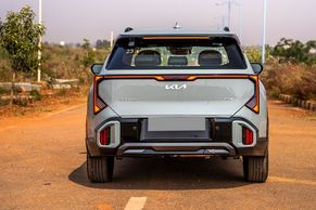 Kia Seltos Rear view Image
