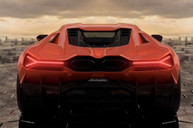 Lamborghini Revuelto Rear view Image