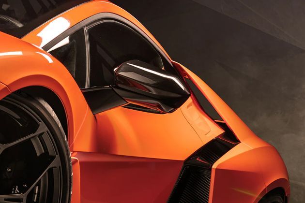 Lamborghini Revuelto Side Mirror (Body) Image