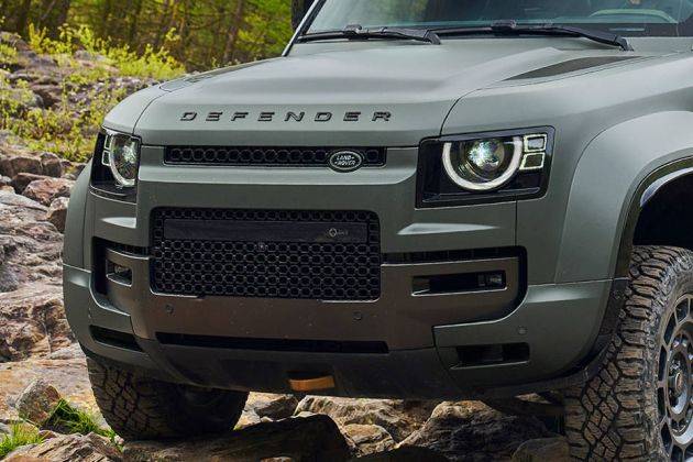 Land Rover Defender Grille Image