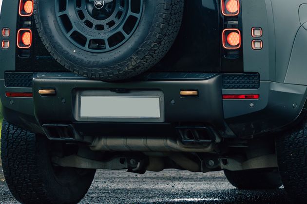 Defender 3.0 l Diesel 130 X-Dynamic HSE On Road Price