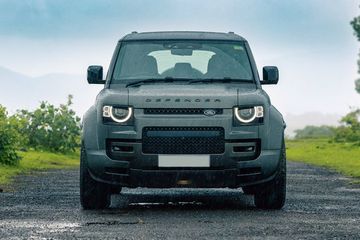 Defender Front View Image