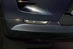 Land Rover Discovery Sport Front Fog Lamp Image