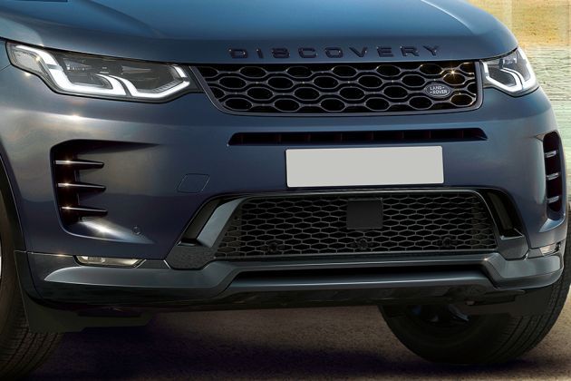 Land Rover Discovery Sport Grille Image