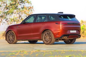 Range Rover Sport Rear Left View Image