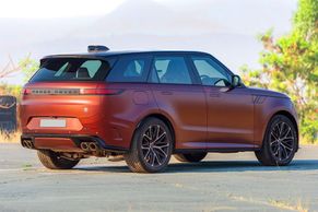 Range Rover Sport Rear Right Side Image