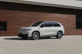 లీప్మోటర్ సి10