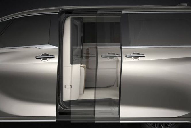 Lexus LM Sliding Door