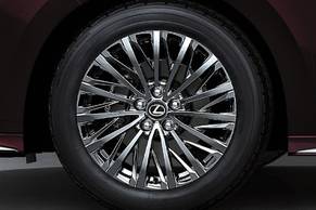 Lexus LM Wheel Image