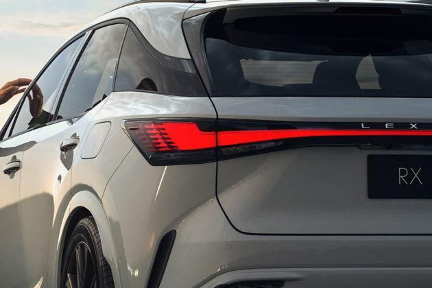 Lexus RX Taillight Image