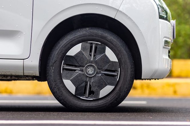 एमजी कॉमेट ईवी व्हील image