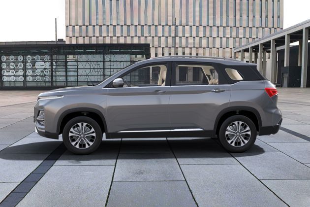MG Hector Plus Side View (Left)  Image