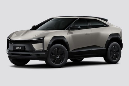 Mahindra BE 6 Front Left Side Image