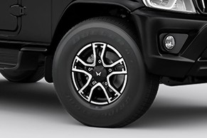 Mahindra Bolero Wheel Image