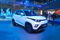 Mahindra eKUV100 Mahindra eKUV100