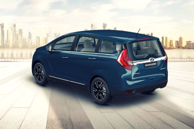 Mahindra Marazzo Rear Left View Image Mahindra Marazzo Rear Left View Image