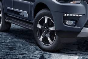 Mahindra Scorpio Wheel Image