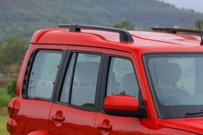 Mahindra Scorpio Window Line Image