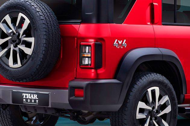 Mahindra Thar ROXX Taillight Image