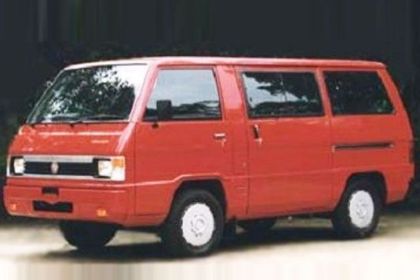Mahindra Voyager Front Left Side Image
