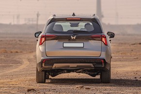 Mahindra XUV 7XO Rear view Image