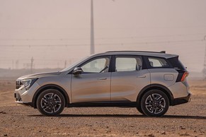 Mahindra XUV 7XO Side View (Left)  Image