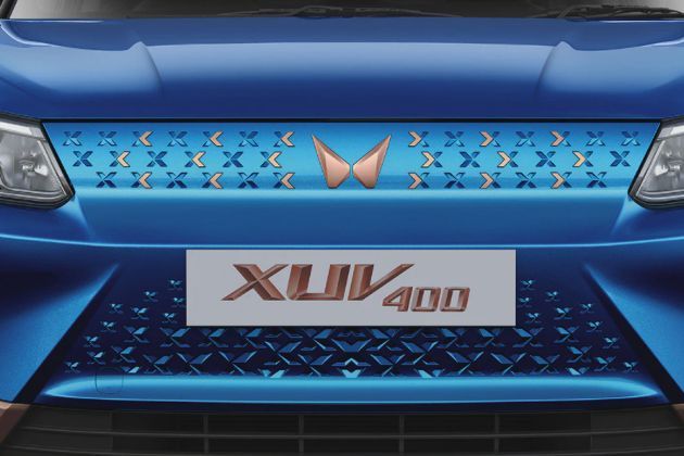 Mahindra XUV400 EV Grille Image