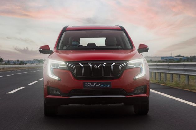 Mahindra XUV700 AX7 Diesel AT Luxury Pack AWD On Road Price 