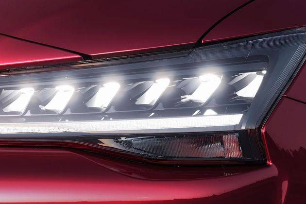 Maruti Dzire Headlight Image