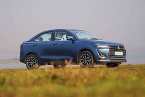 Maruti Dzire Exterior Image Image