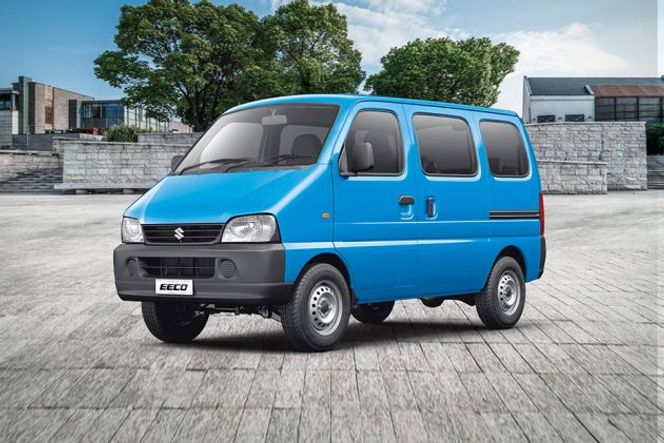 Maruti Suzuki Eeco Front Left Side View