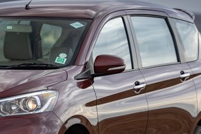 Maruti Suzuki Ertiga Window Line Image