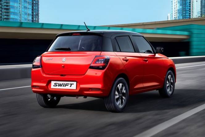Maruti Swift Rear Right Side Image