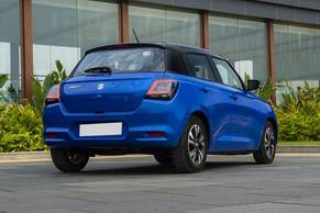 Maruti Swift Rear Right Side Image