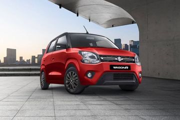 Maruti Suzuki Wagon R Front Right Side View