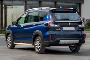 Maruti Suzuki XL6 Rear Left View Image