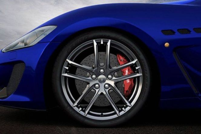 Maserati GranTurismo Wheel