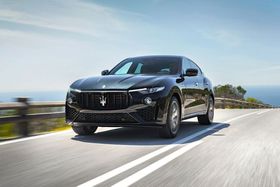 Maserati Levante car brochures