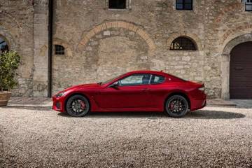 Maserati GranTurismo Side View (Left)  Image