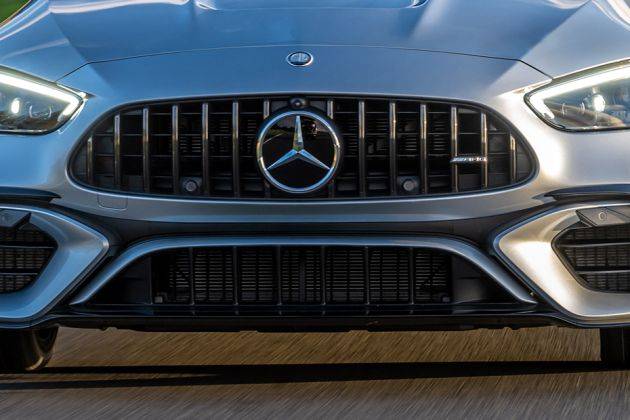 Mercedes-Benz AMG C 63 Grille Image